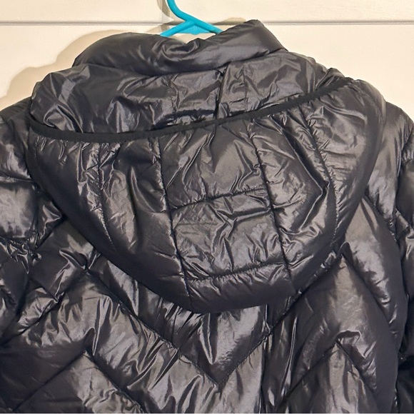 London Fog Women’s Packable Down Lightweight Puffer Jacket size Small - Picture 9 of 12